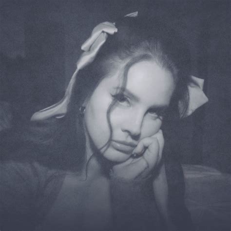 Lana Del Rey's Rubbish Magic and the Evolution of Pop Music on Spotify